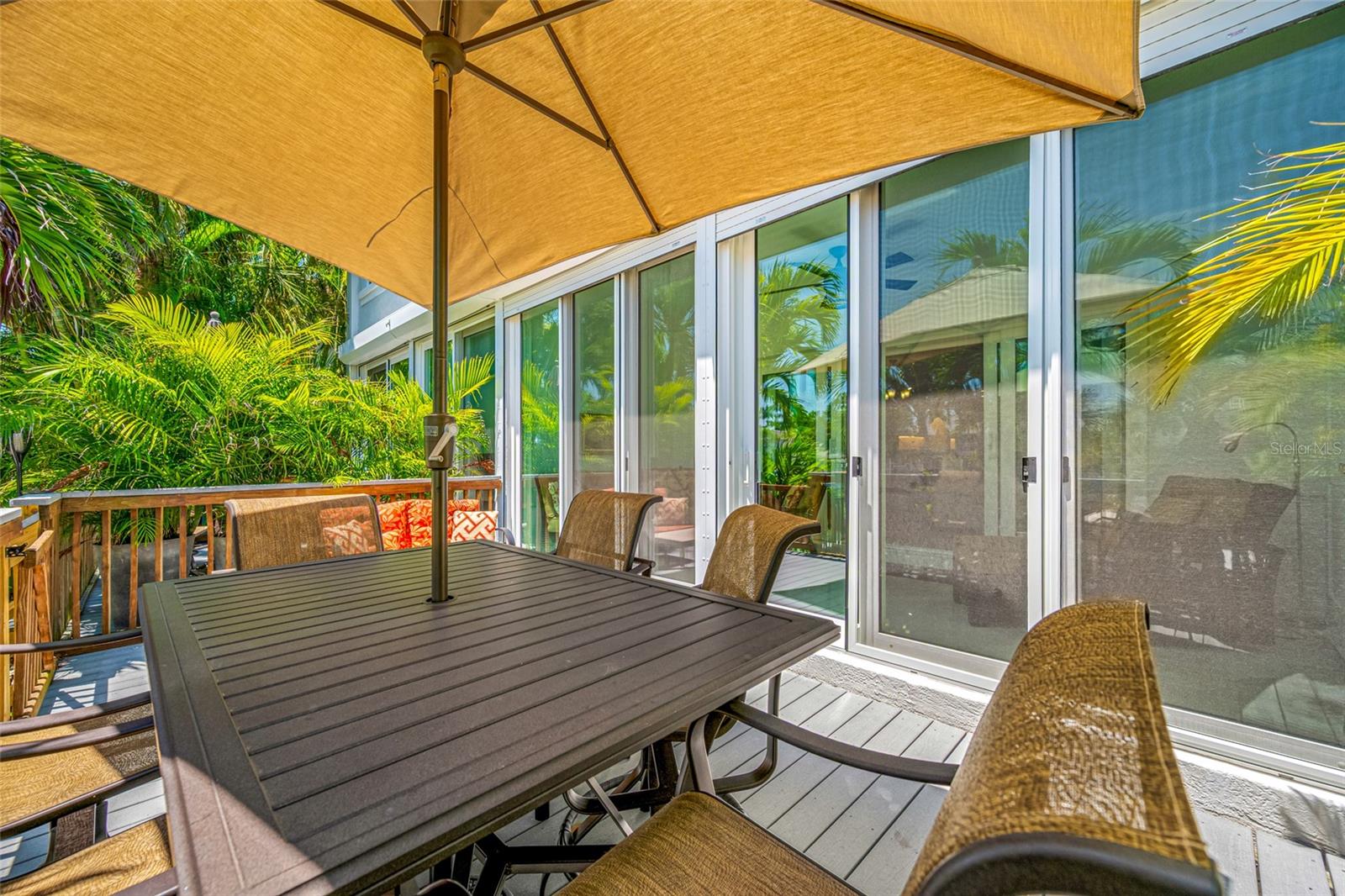 Image 26 of 71 For 903 Pinellas Bayway S 103