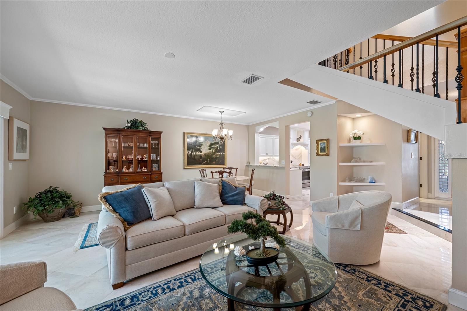 Image 37 of 71 For 903 Pinellas Bayway S 103