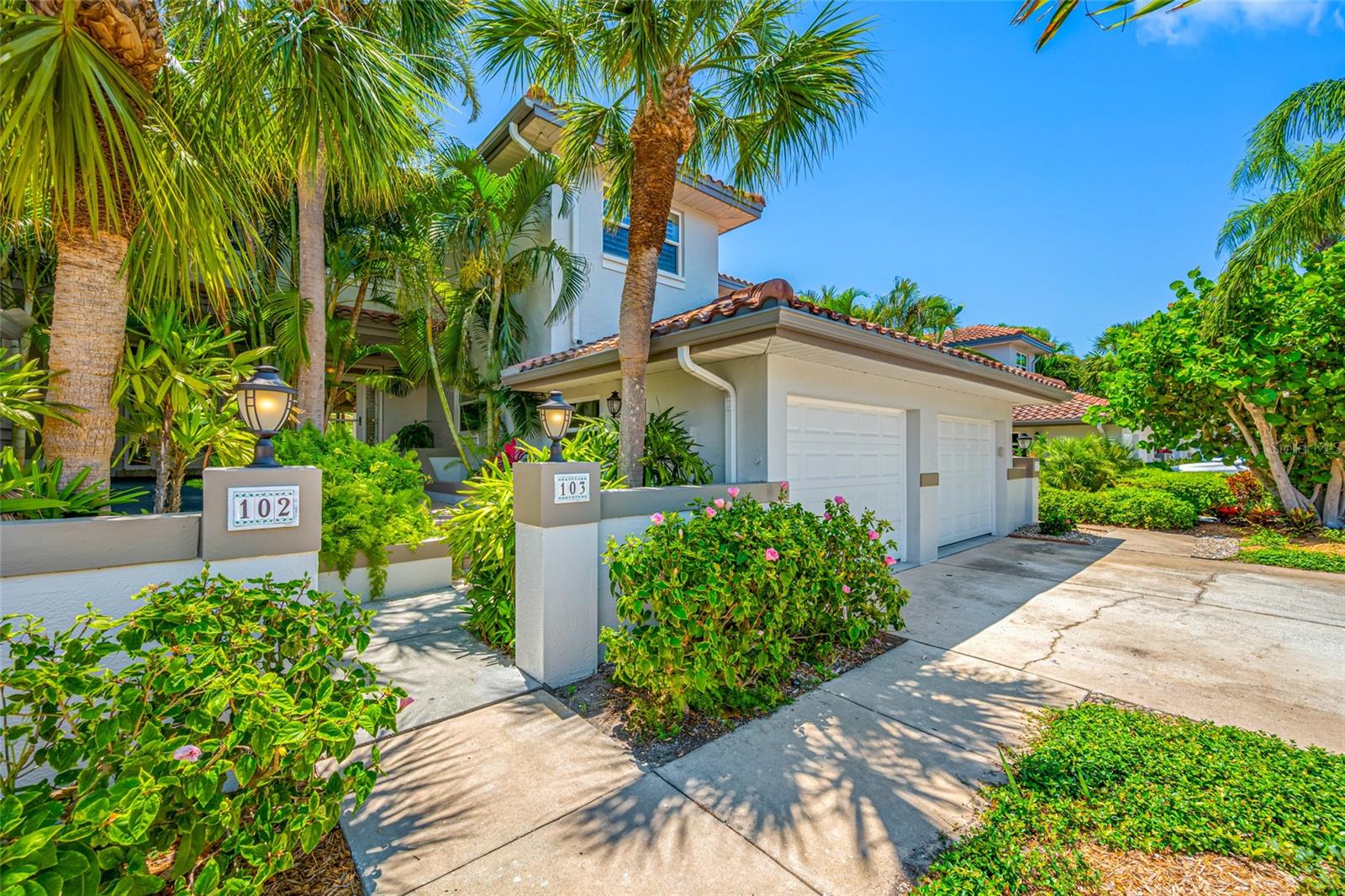Image 56 of 71 For 903 Pinellas Bayway S 103