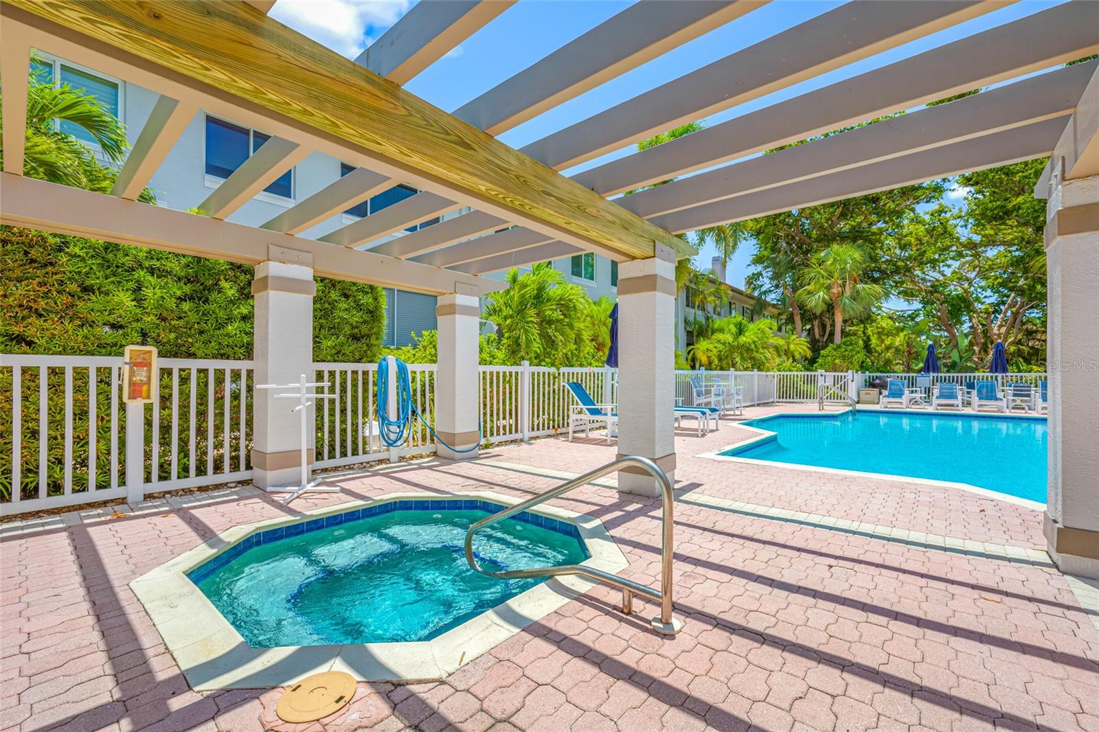 Image 62 of 71 For 903 Pinellas Bayway S 103