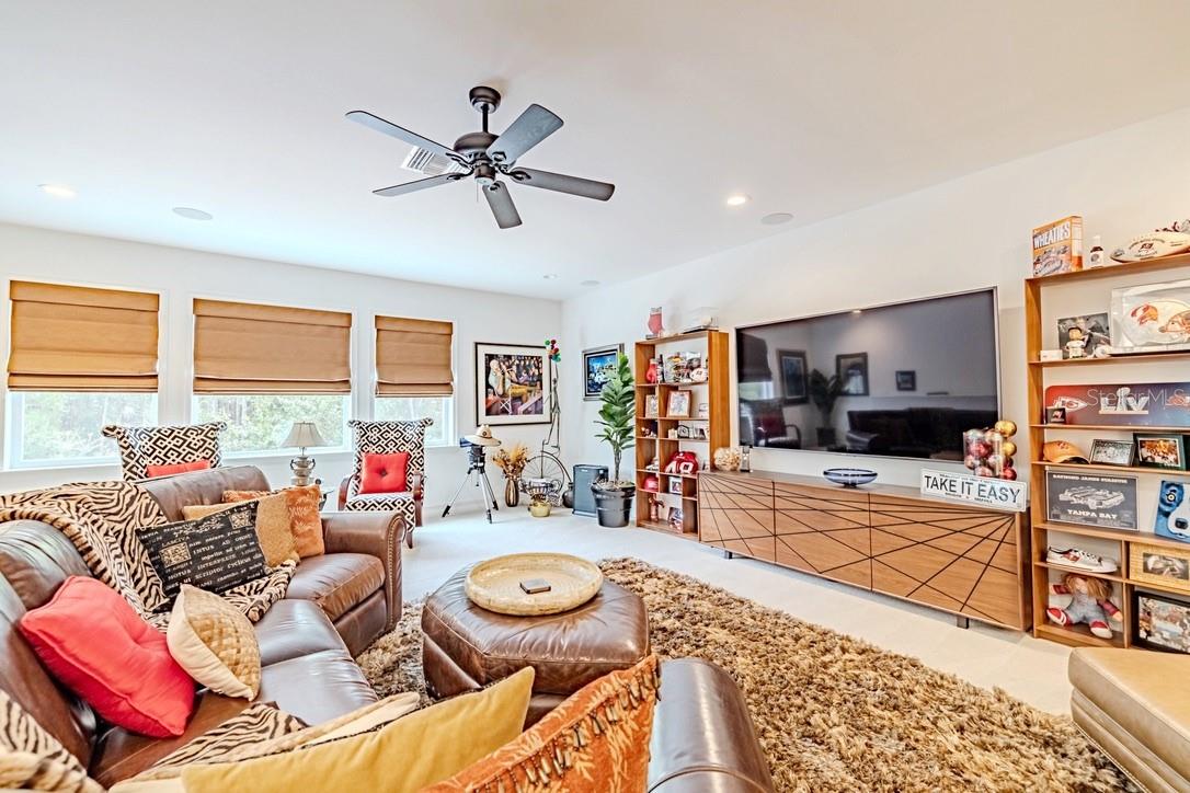 Image 38 of 90 For 29118 Picana Lane