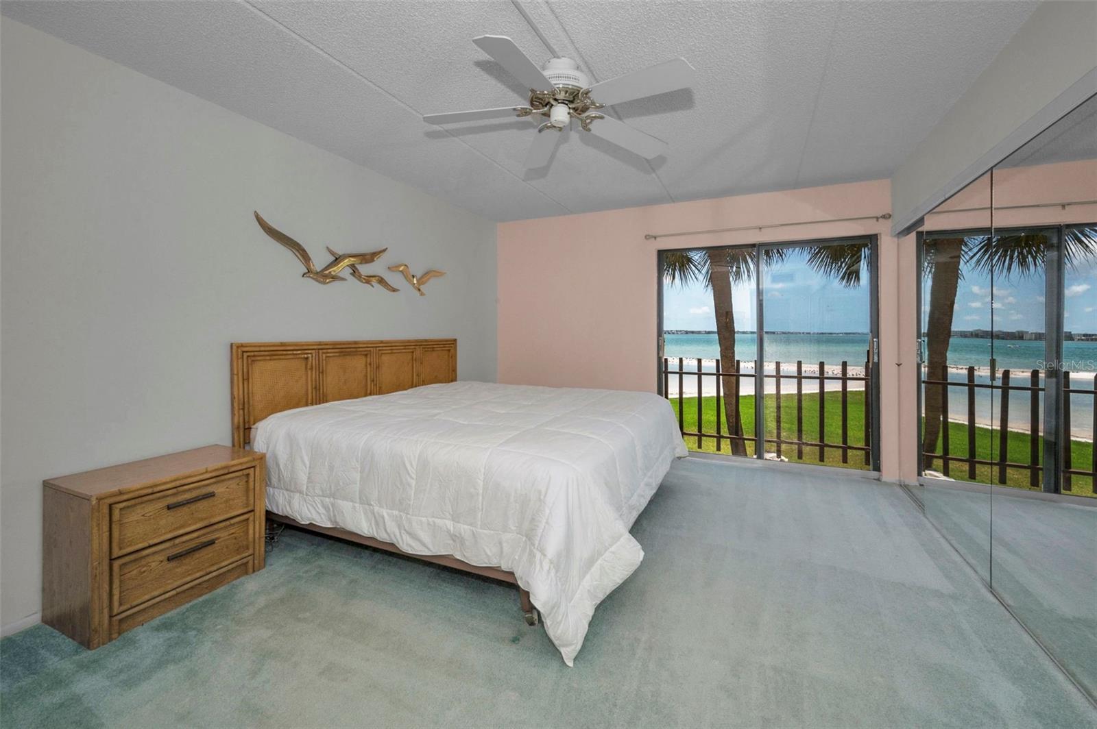 Image 14 of 33 For 865 Gulfview Boulevard 202