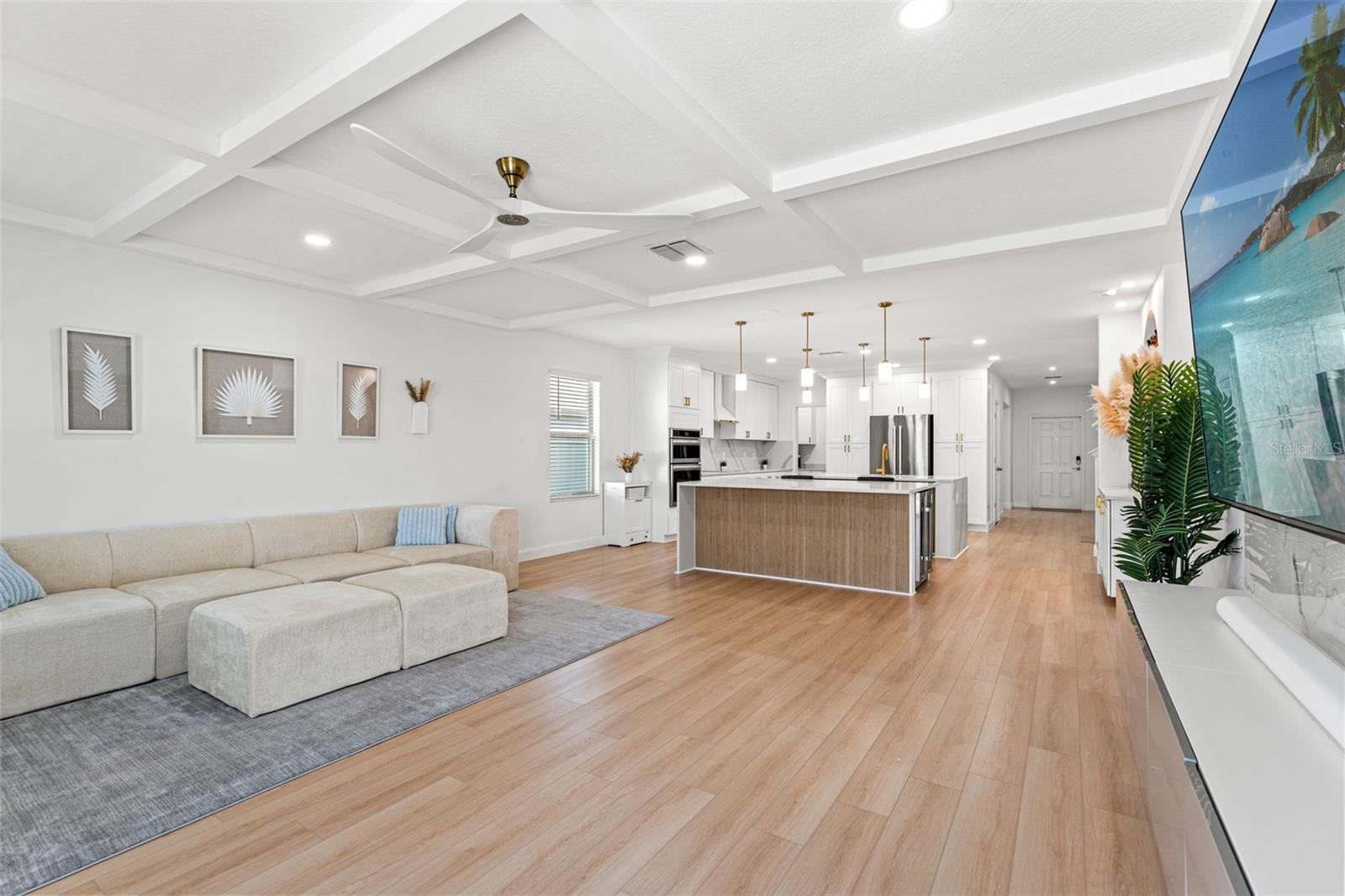 Listing photo id 22 for 11508 Sage Canyon Drive