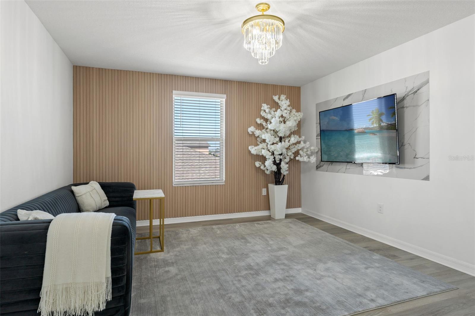 Listing photo id 39 for 11508 Sage Canyon Drive