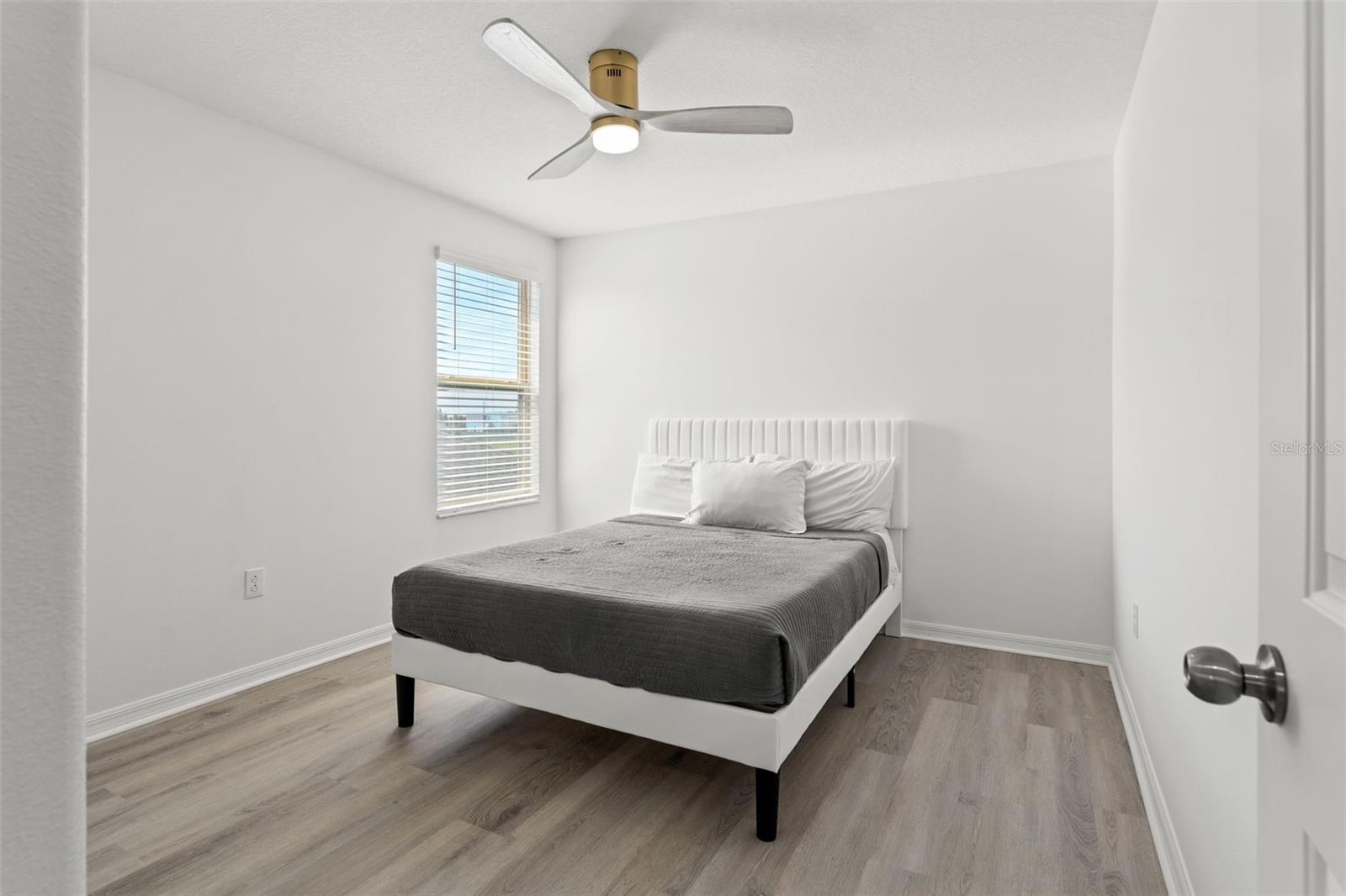Listing photo id 47 for 11508 Sage Canyon Drive