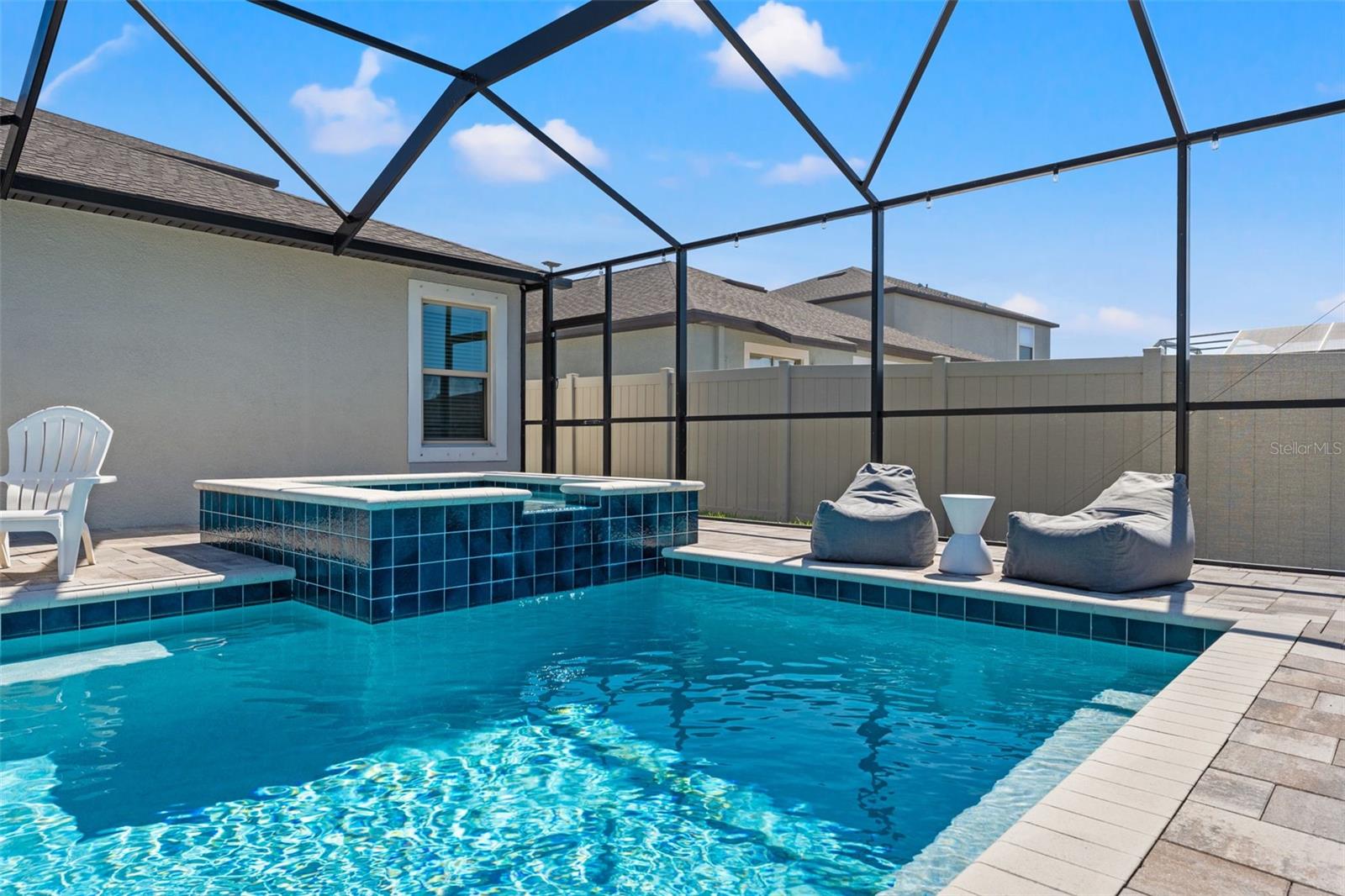 Listing photo id 59 for 11508 Sage Canyon Drive