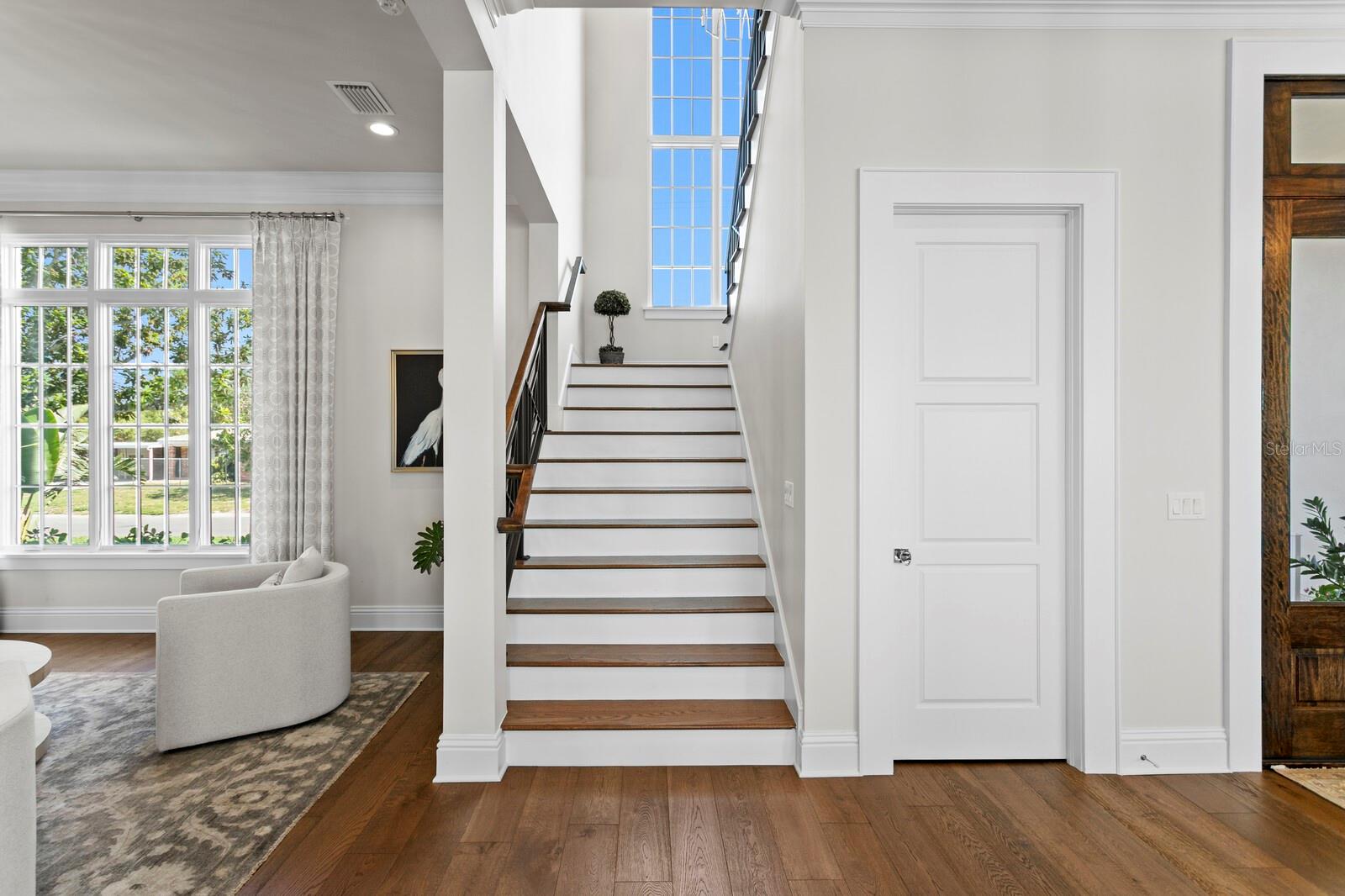 Image 22 of 66 For 5110 Longfellow Avenue