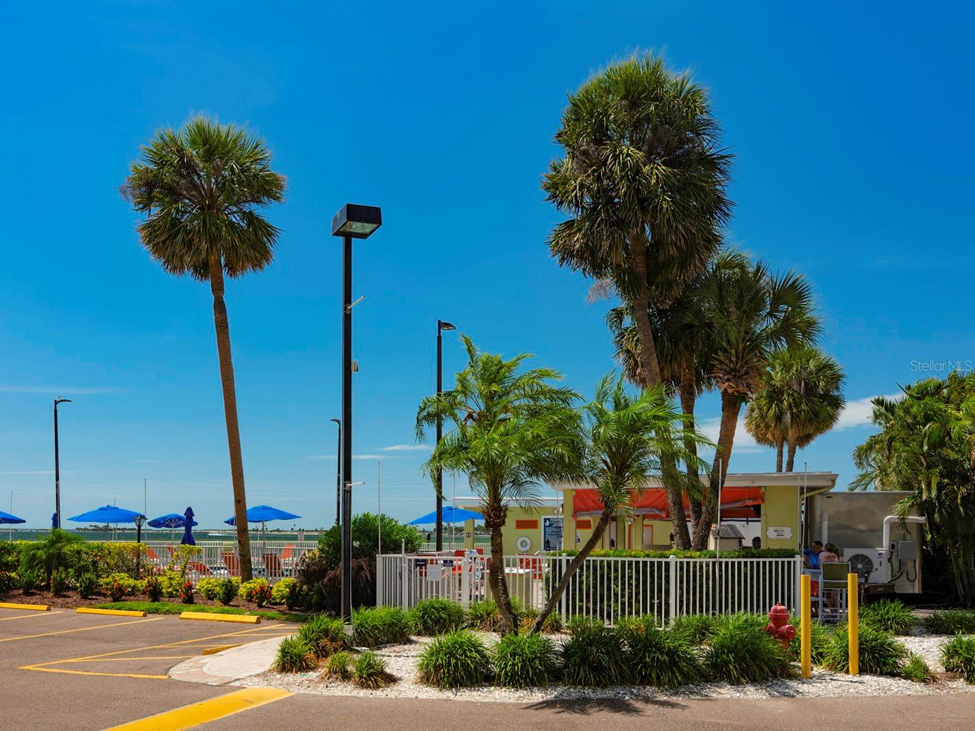 Image 16 of 31 For 2506 Rocky Point Drive 341