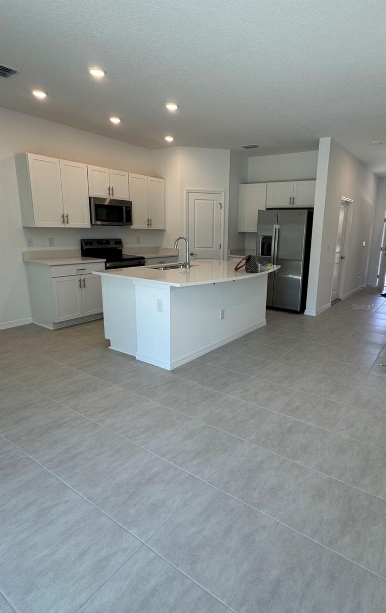 Image 2 of 7 For 2075 Hallier Cove