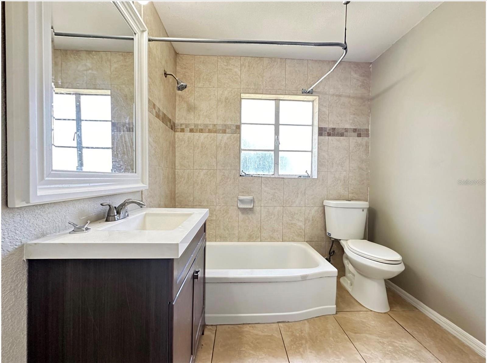 Image 12 of 15 For 1724 49th Street N