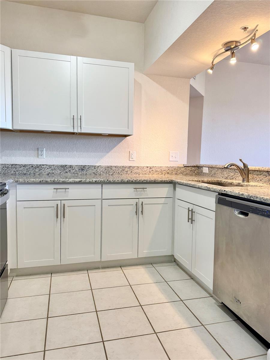 Image 4 of 34 For 5125 Palm Springs Boulevard 3301