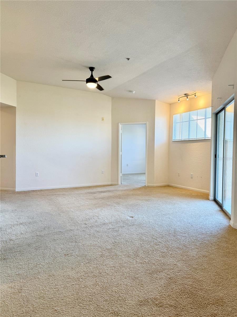 Image 8 of 34 For 5125 Palm Springs Boulevard 3301