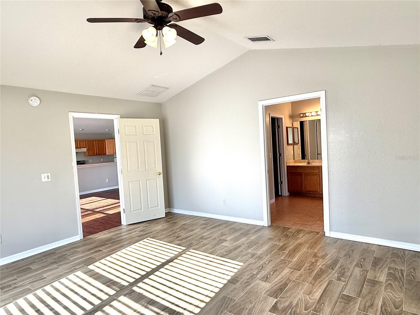 Image 12 of 31 For 3062 Buckeye Pointe Drive
