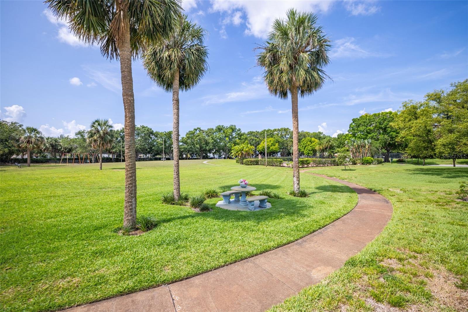 Image 33 of 43 For 4314 La Mora Court