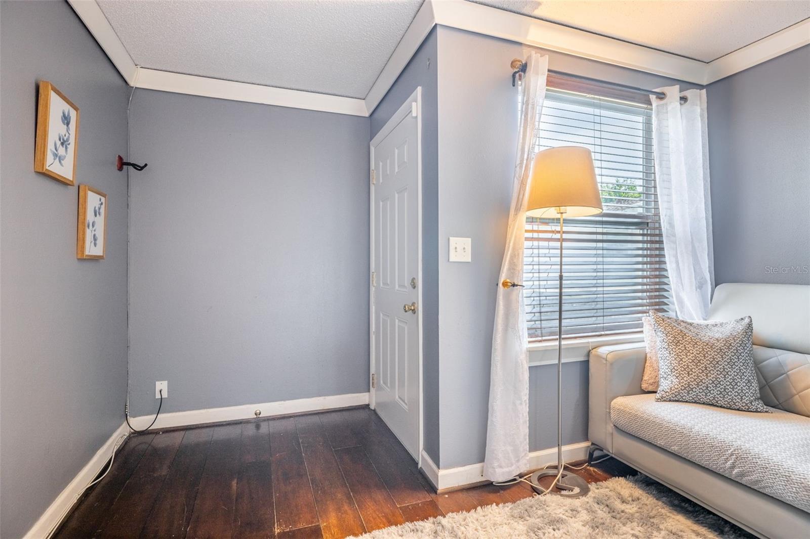 Image 5 of 43 For 4314 La Mora Court