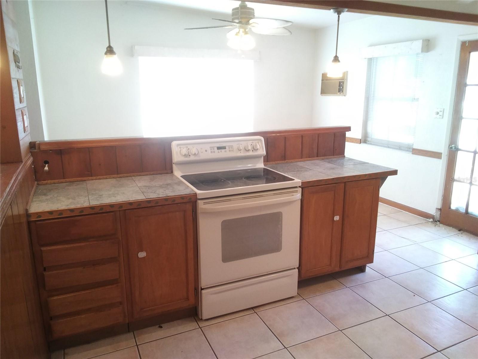 Image 10 of 23 For 5160 102nd Way N