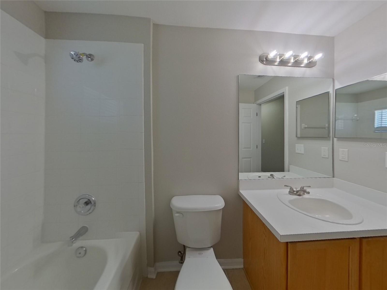 Image 13 of 15 For 11749 Lynmoor Drive
