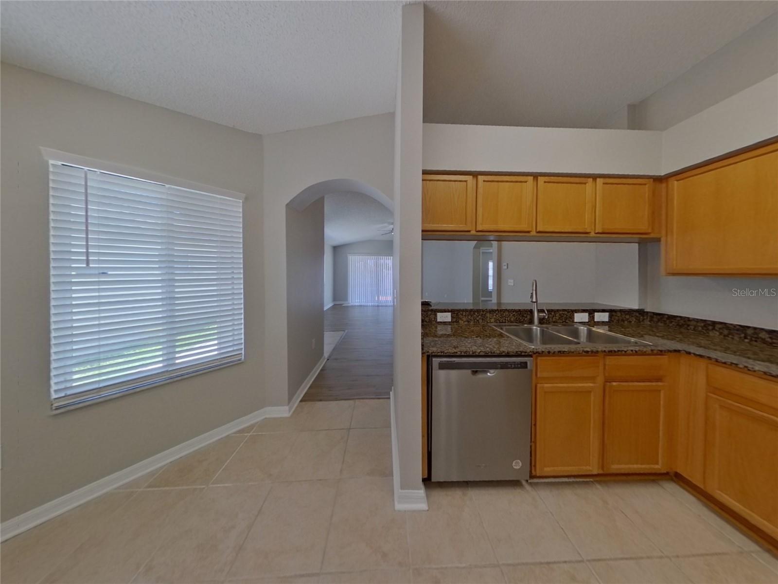 Image 3 of 15 For 11749 Lynmoor Drive