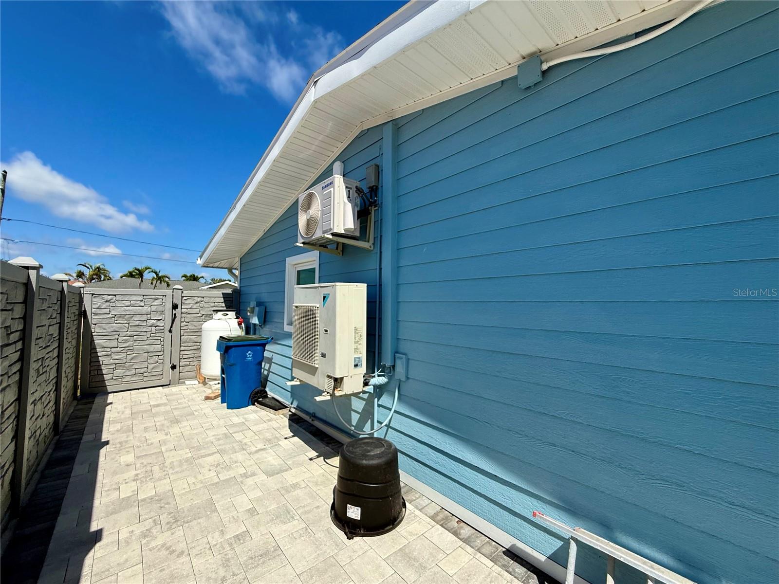 Image 81 of 100 For 12300 4th Street E