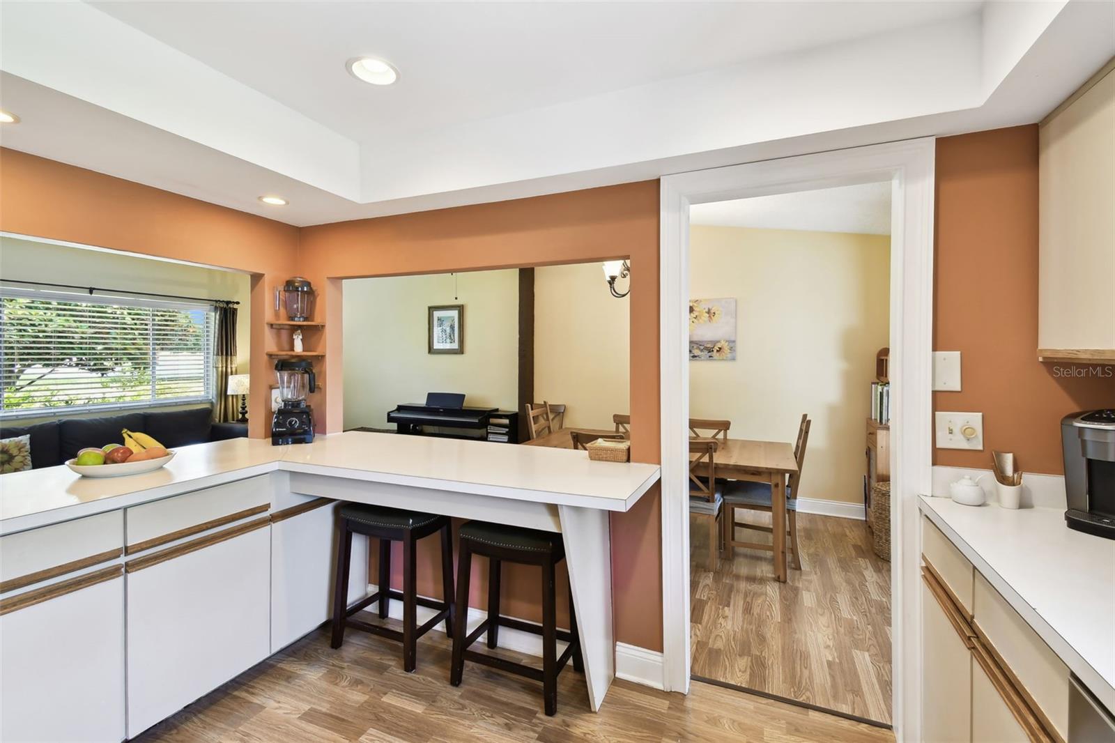 Image 14 of 42 For 11746 93rd Avenue