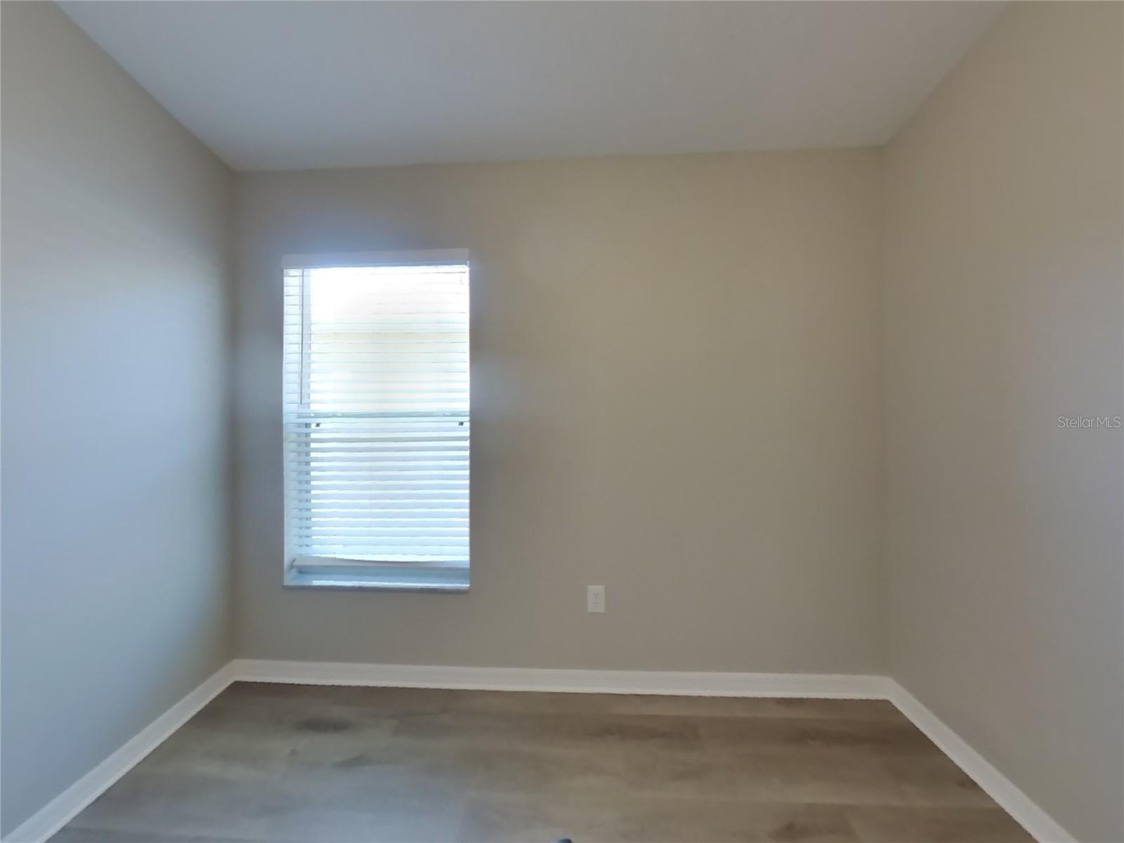 Image 10 of 15 For 3921 Langdrum Drive