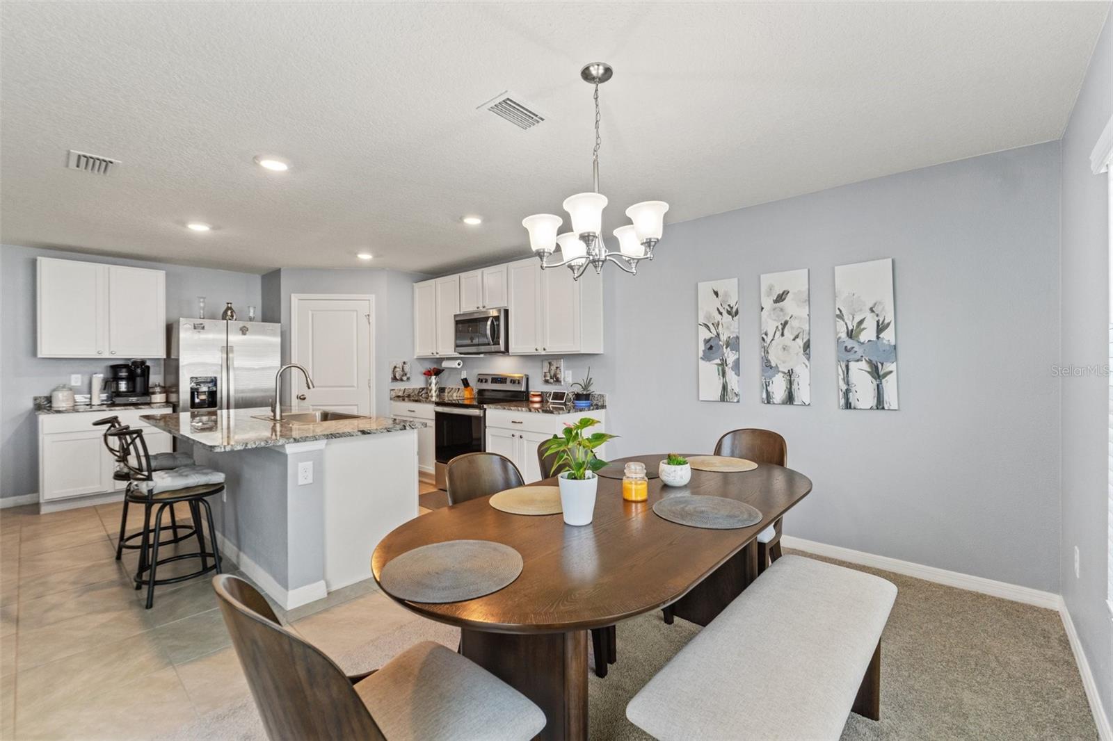 Listing photo id 9 for 13765 Whiskey Daisy Drive