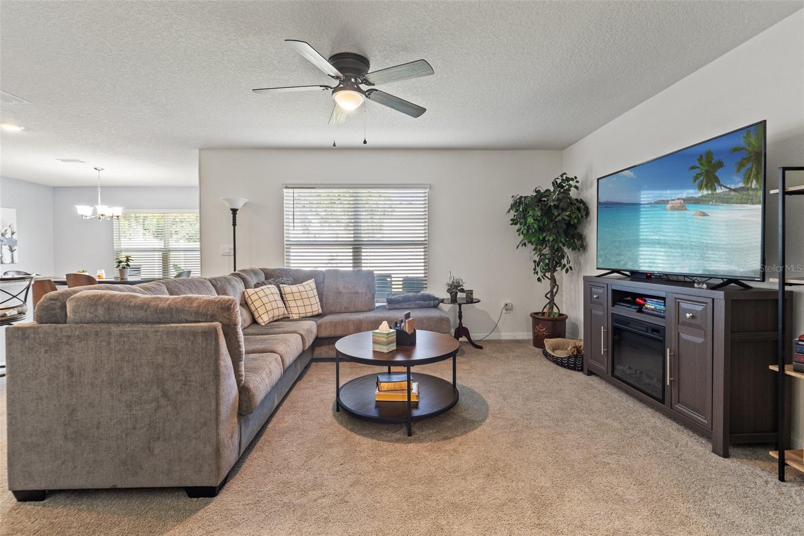 Listing photo id 1 for 13765 Whiskey Daisy Drive