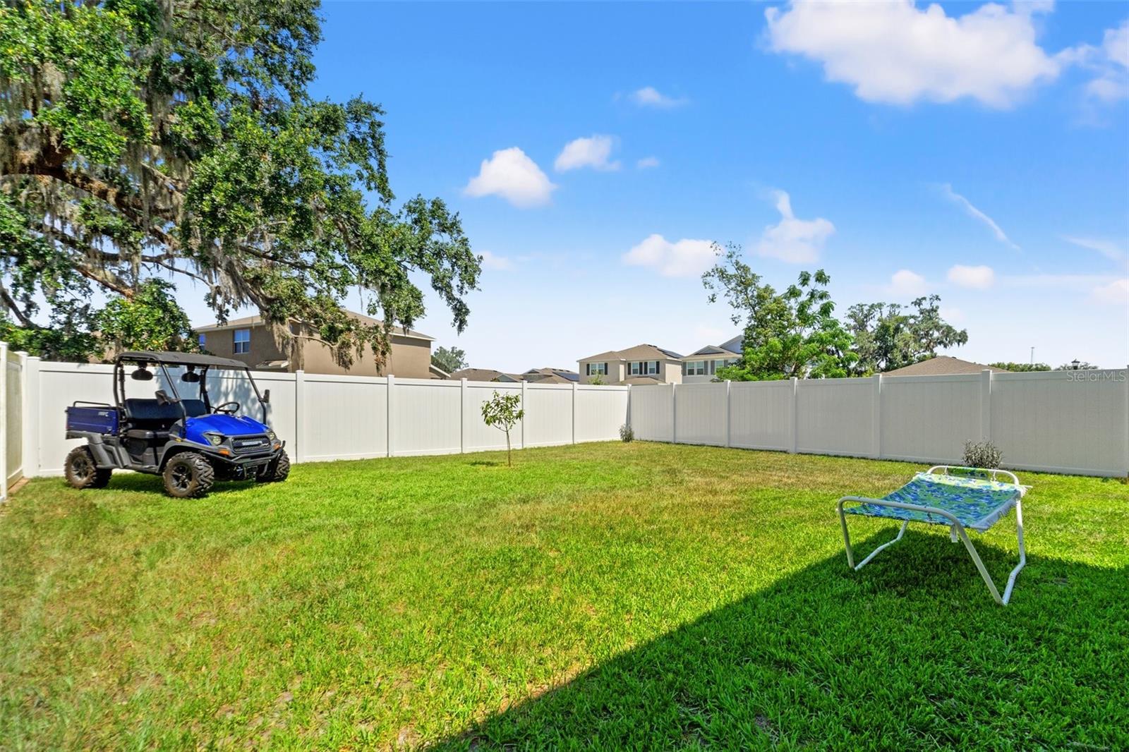 Listing photo id 28 for 13765 Whiskey Daisy Drive