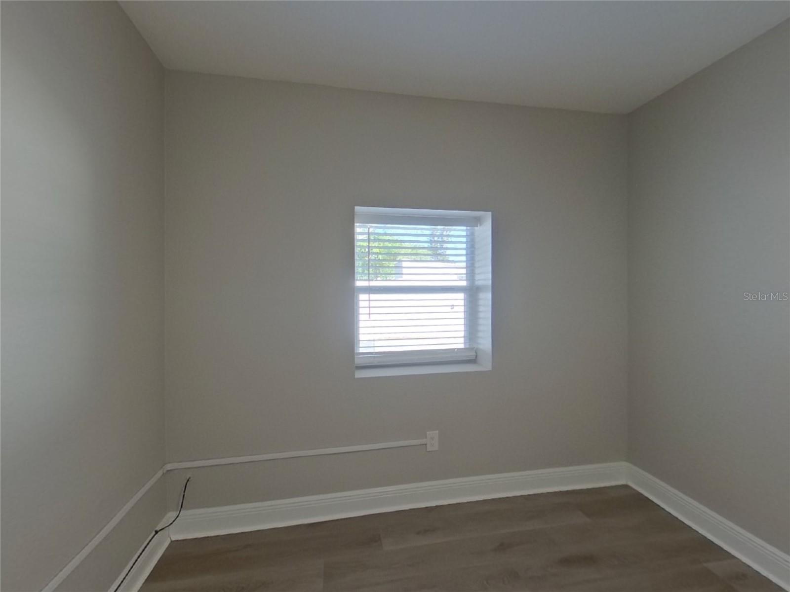 Image 11 of 17 For 6355 29th Street S