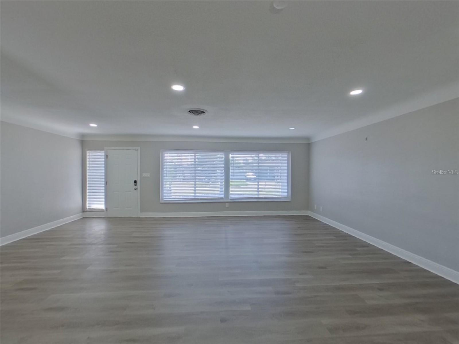 Image 2 of 17 For 6355 29th Street S