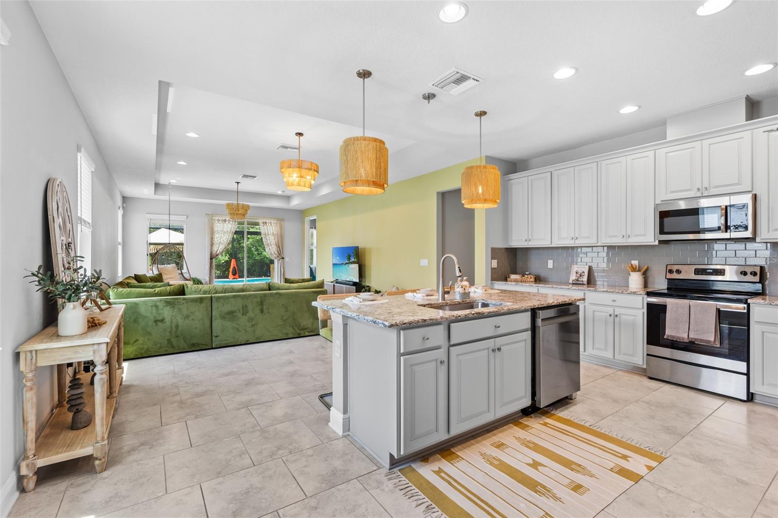 Listing photo id 19 for 30801 Parrot Reef Court