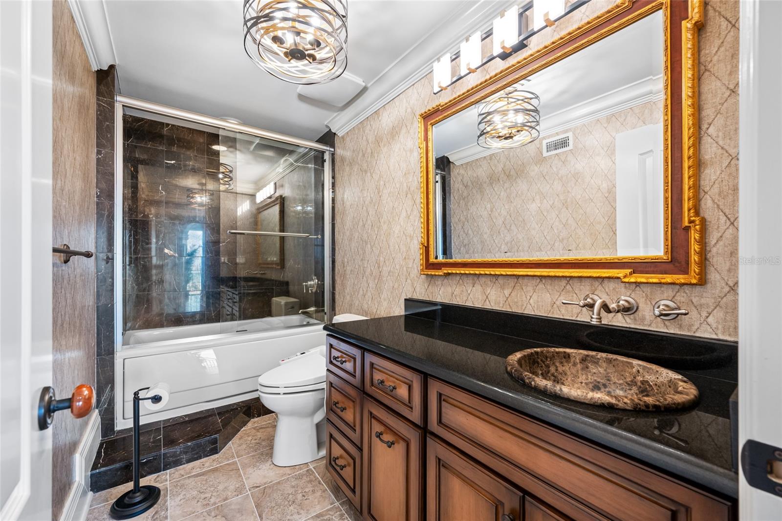 Listing photo id 29 for 7600 Bayshore Drive 1201a