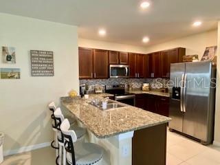 Listing photo id 20 for 1398 Crescent Hoop Way