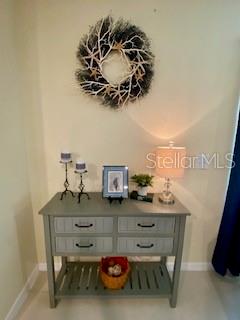 Listing photo id 25 for 1398 Crescent Hoop Way