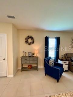 Listing photo id 26 for 1398 Crescent Hoop Way