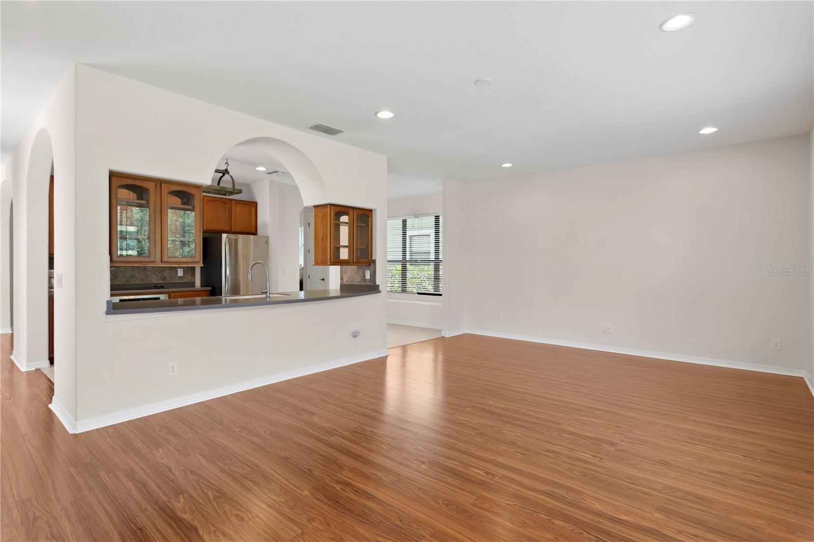 Image 13 of 53 For 20317 Chestnut Grove Drive