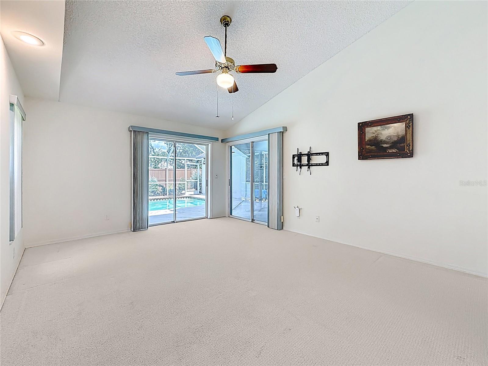 Image 23 of 82 For 2973 Spring Oak Court