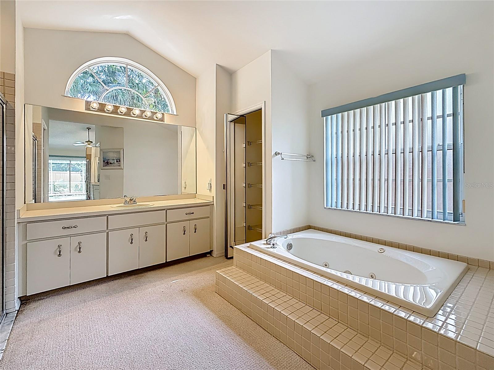Image 26 of 82 For 2973 Spring Oak Court