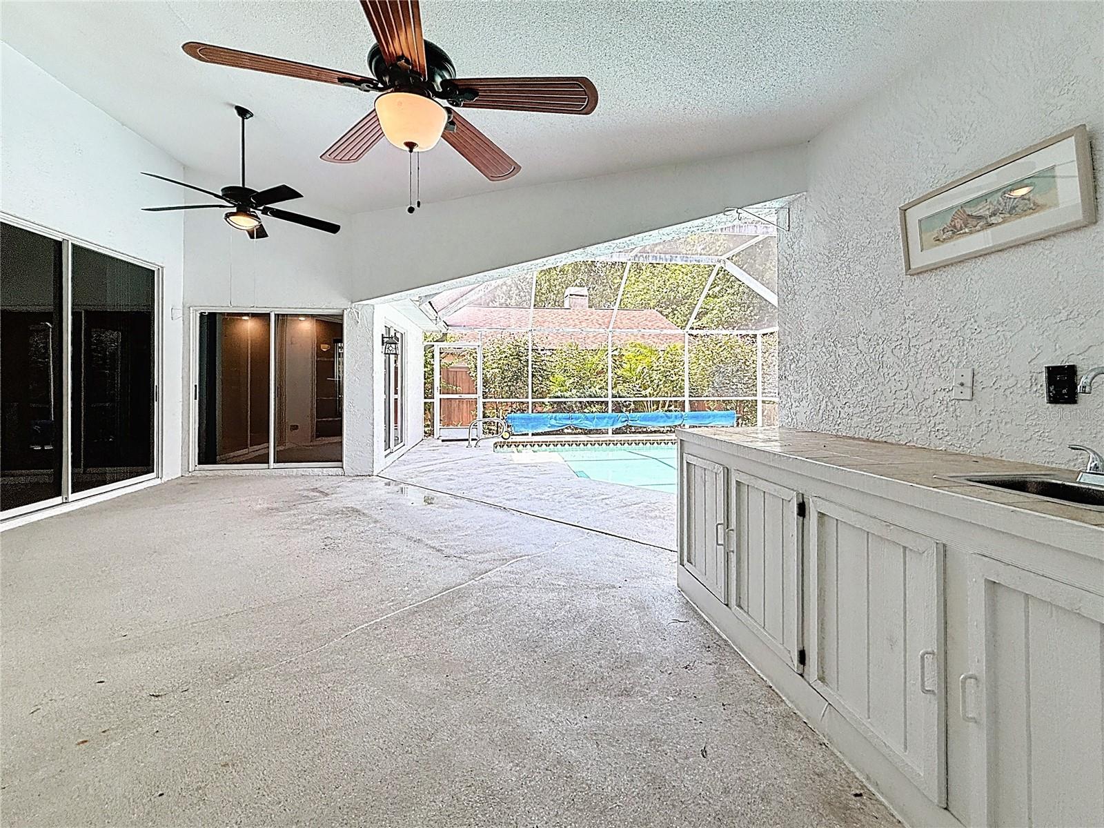 Image 34 of 82 For 2973 Spring Oak Court