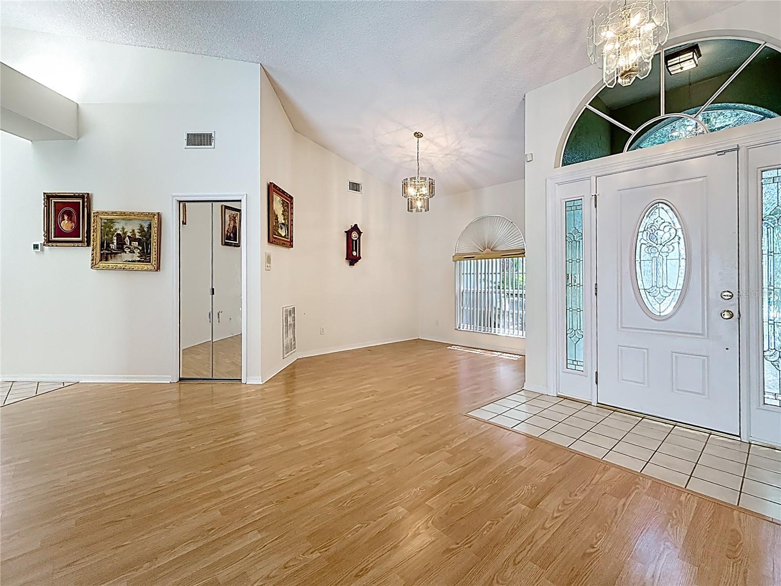 Image 5 of 82 For 2973 Spring Oak Court