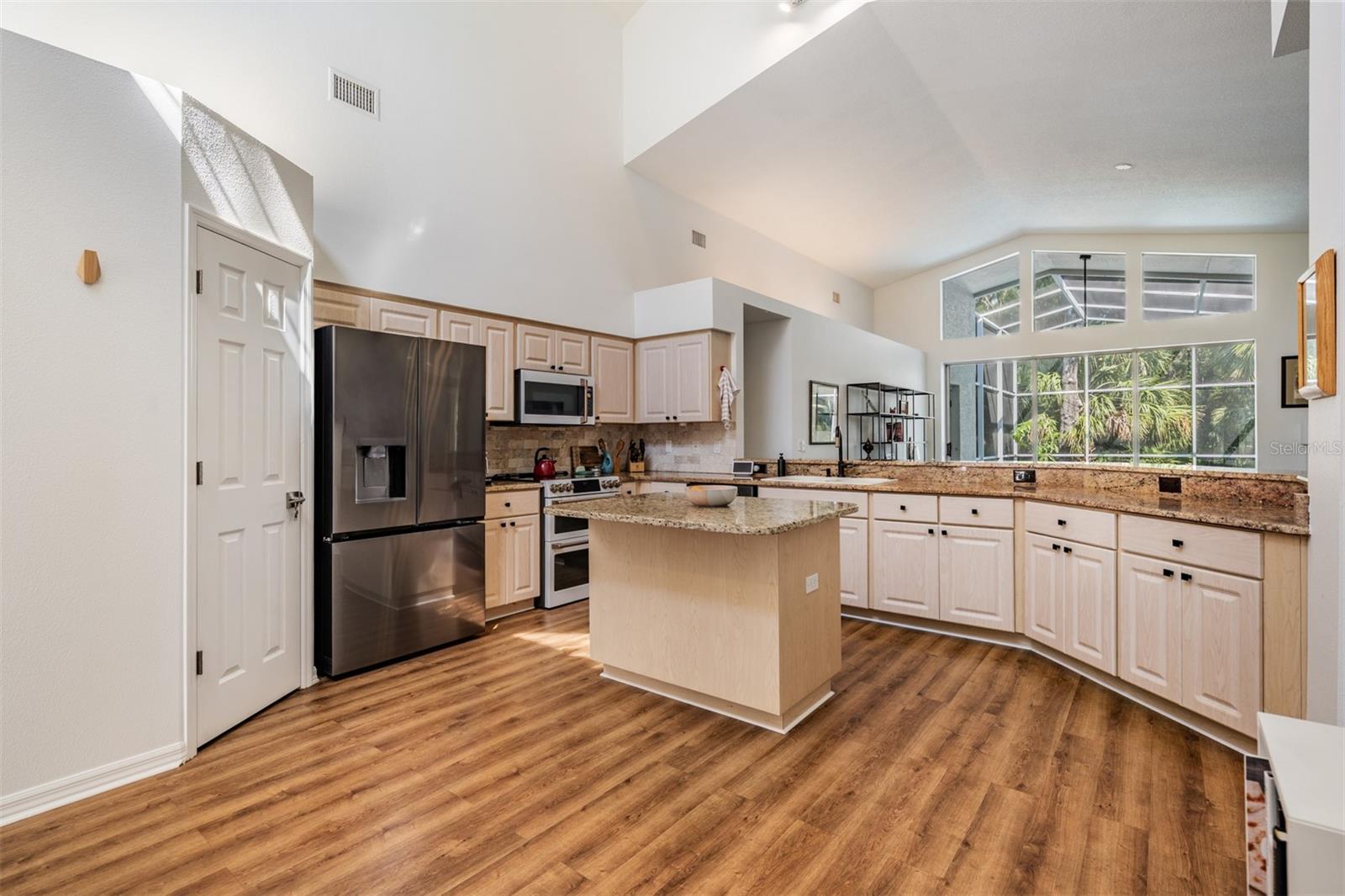 Image 14 of 63 For 4797 Stonebriar Drive