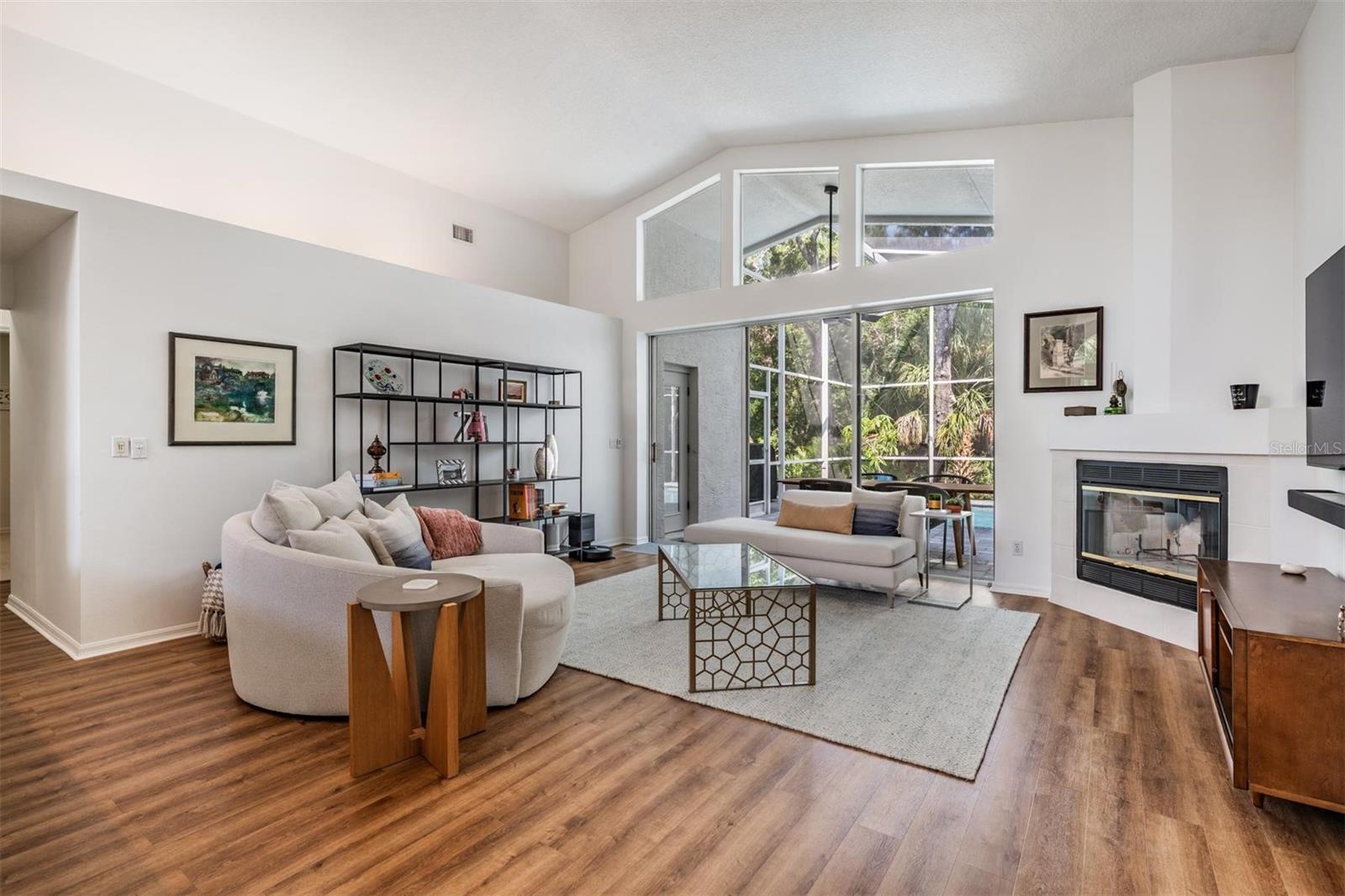 Image 16 of 63 For 4797 Stonebriar Drive