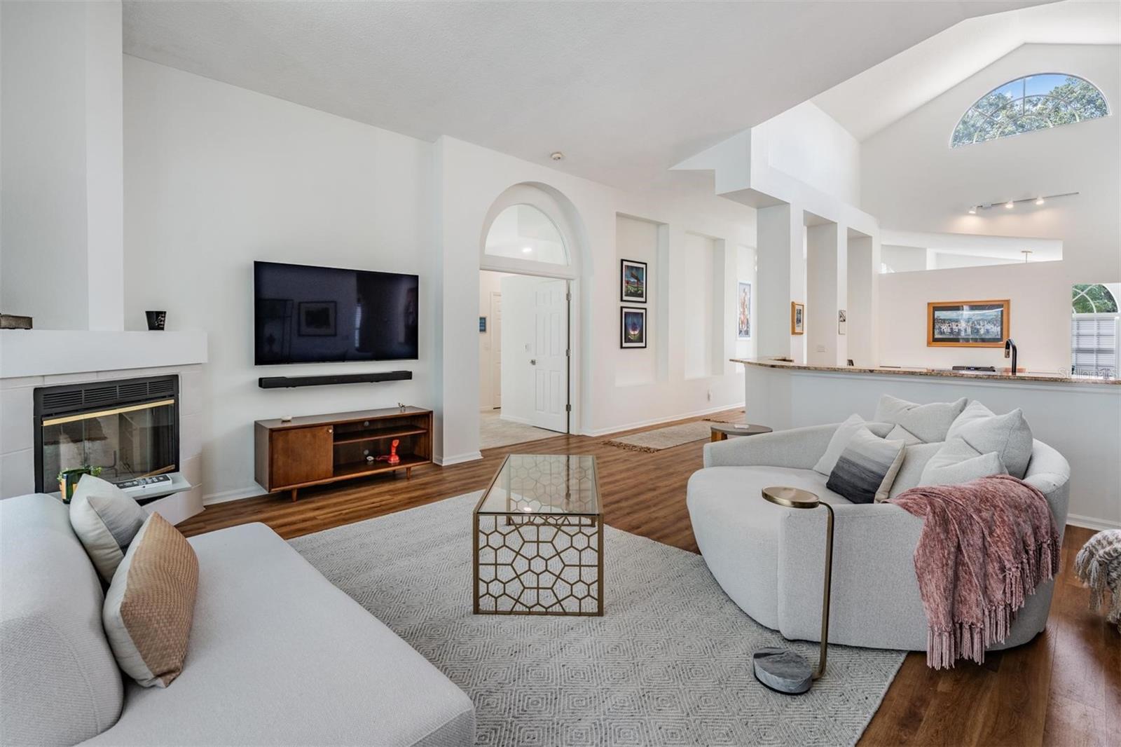 Image 18 of 63 For 4797 Stonebriar Drive