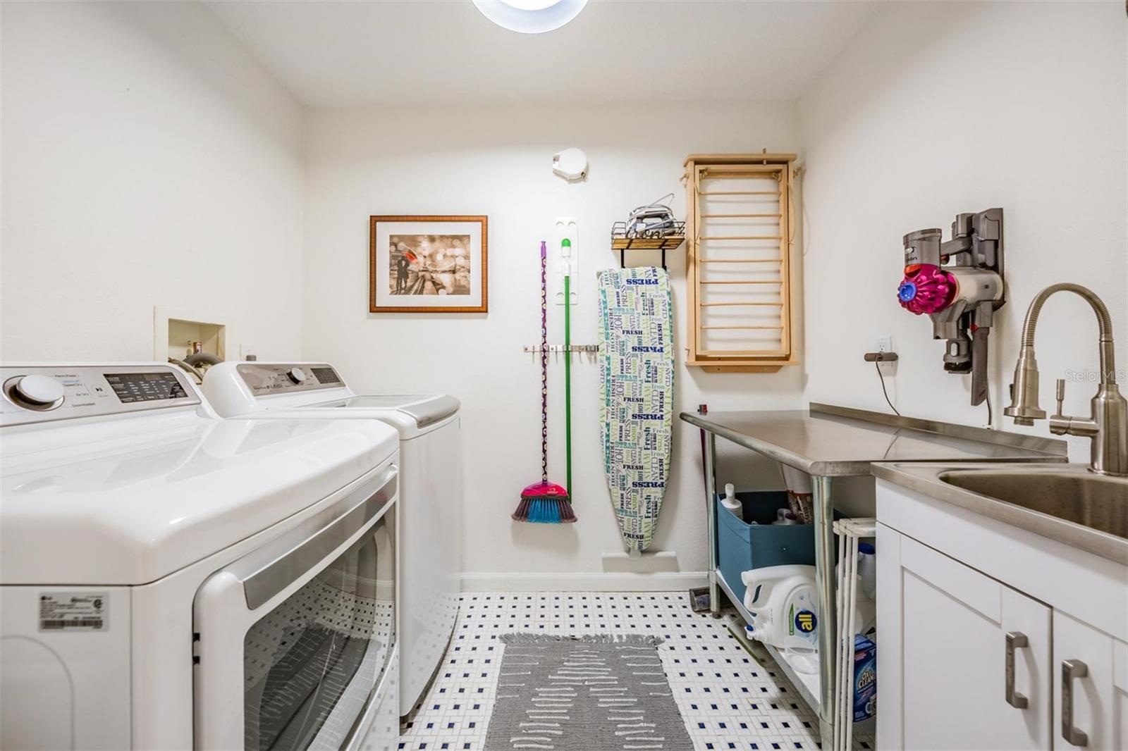 Image 31 of 63 For 4797 Stonebriar Drive