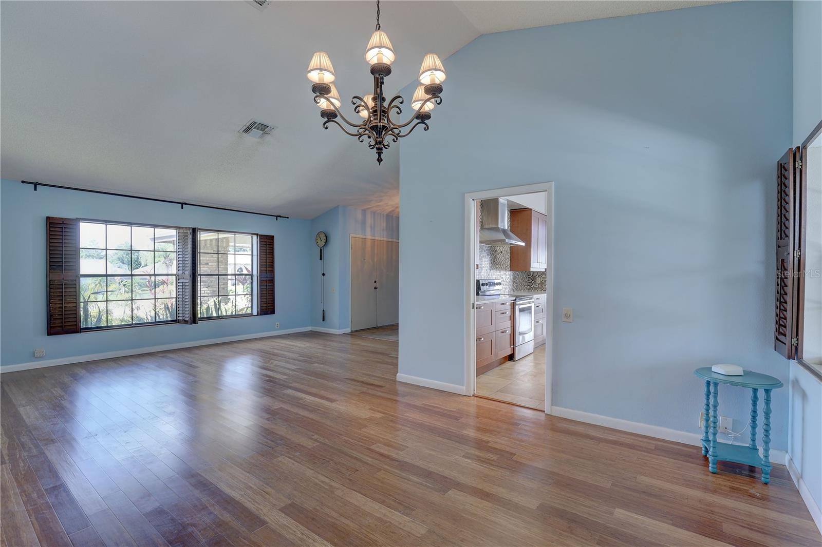 Image 11 of 64 For 8521 Caitlin Court