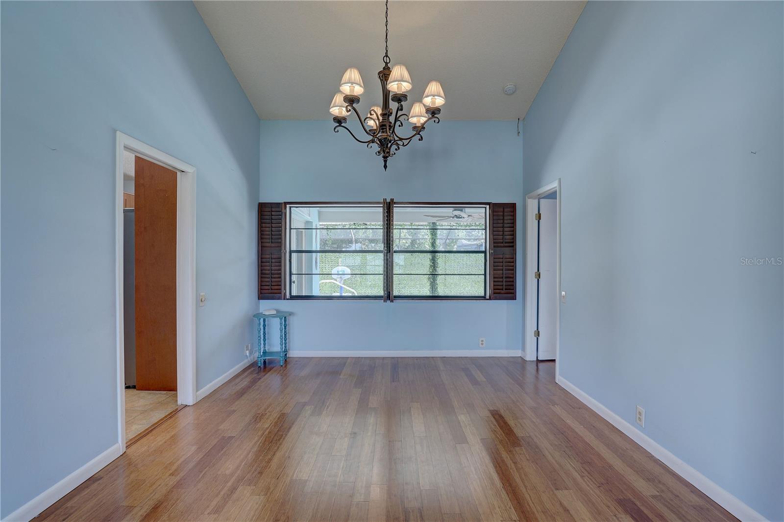 Image 13 of 64 For 8521 Caitlin Court