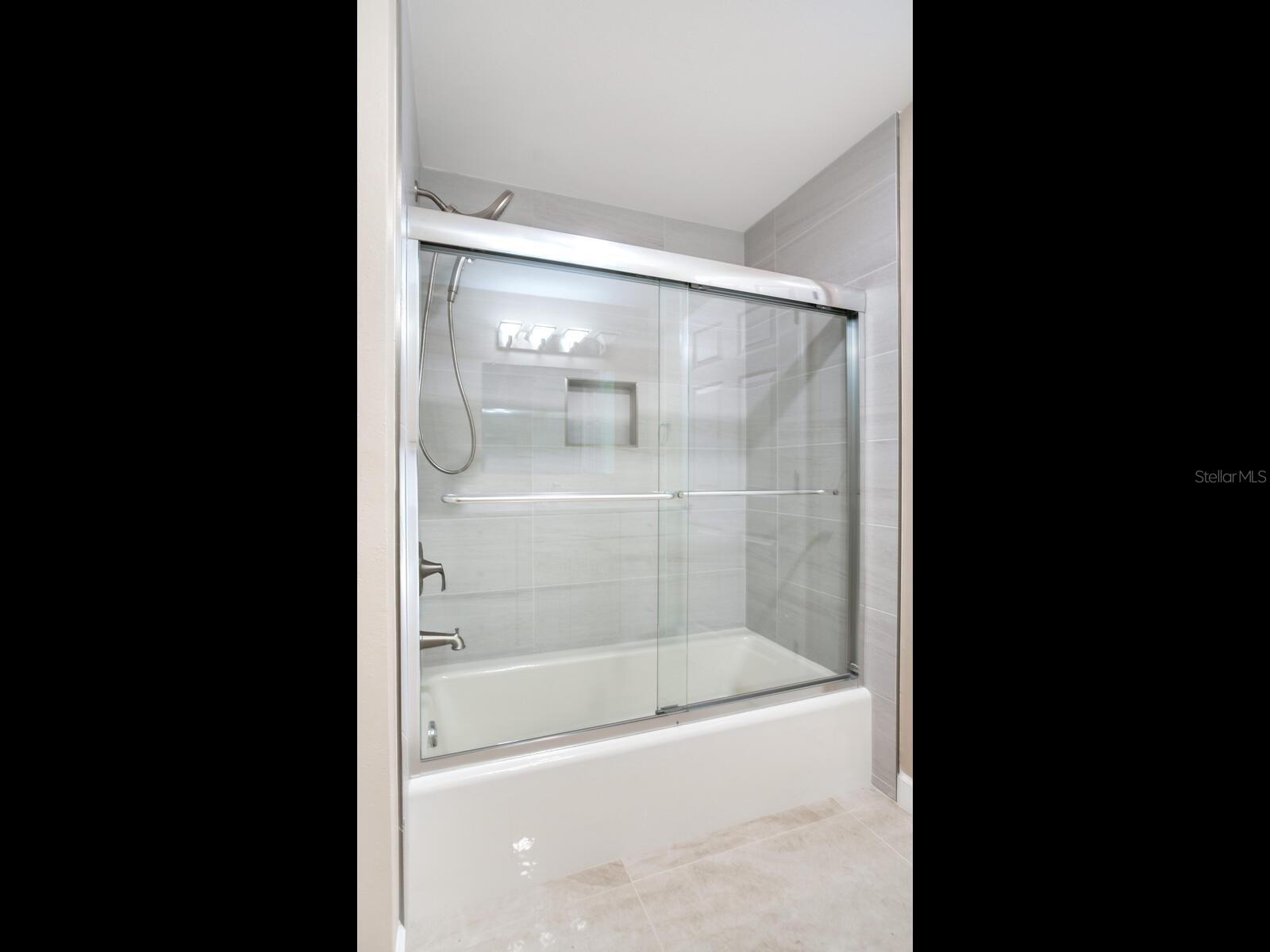 Image 21 of 40 For 345 Bayshore Boulevard 1813
