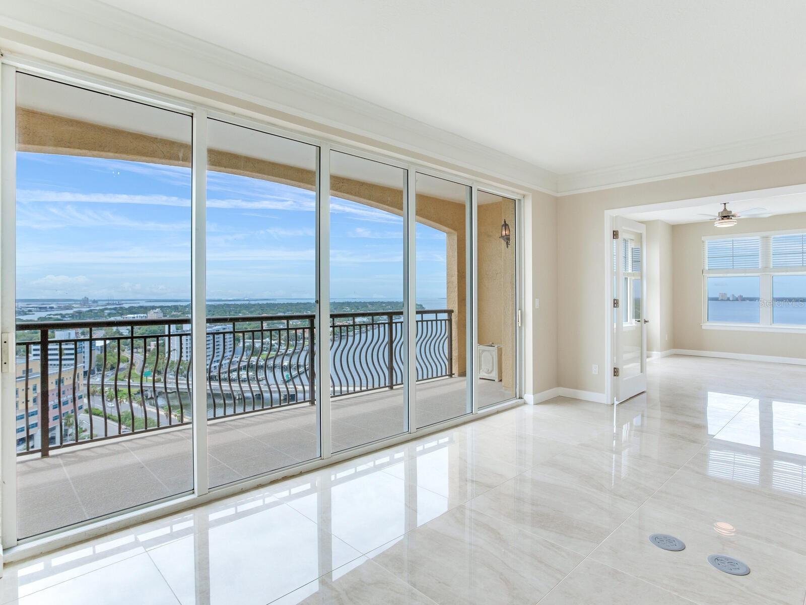 Image 8 of 40 For 345 Bayshore Boulevard 1813