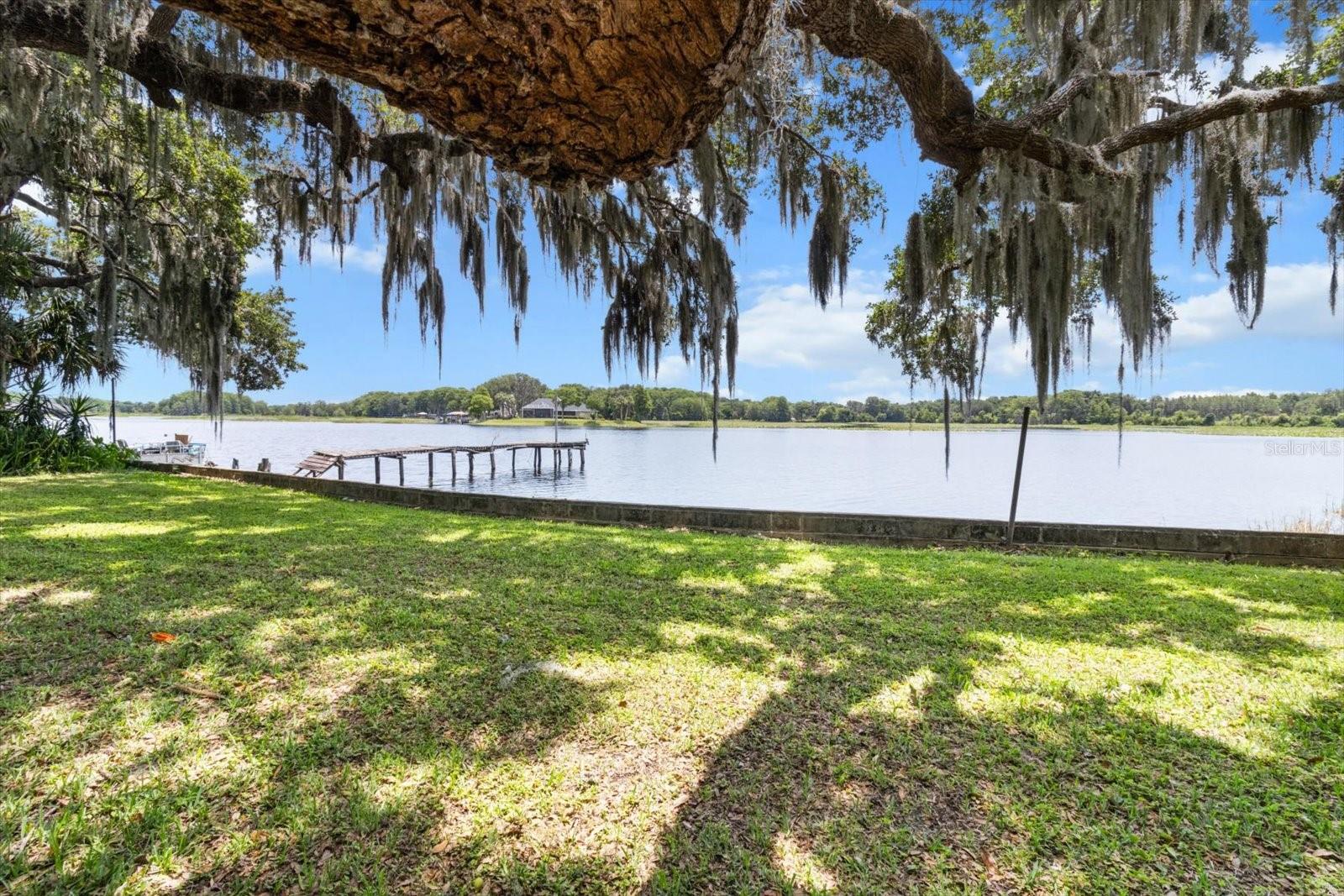 Listing photo id 12 for 1226 Telephone Point Road