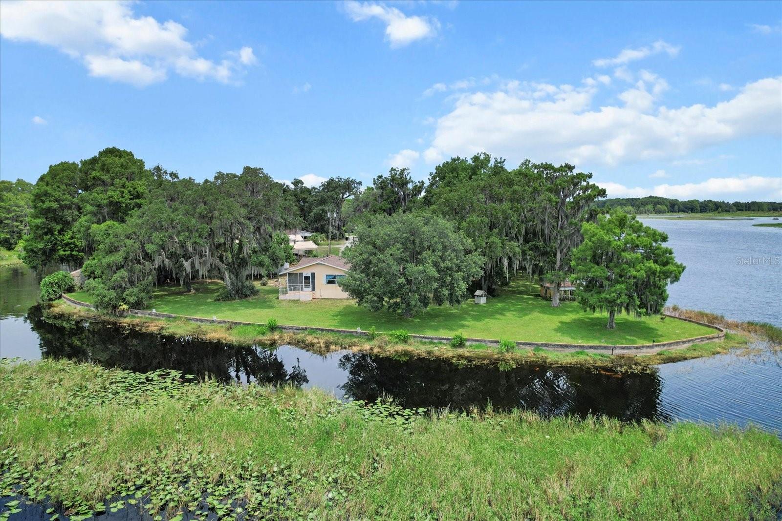 Listing photo id 17 for 1226 Telephone Point Road